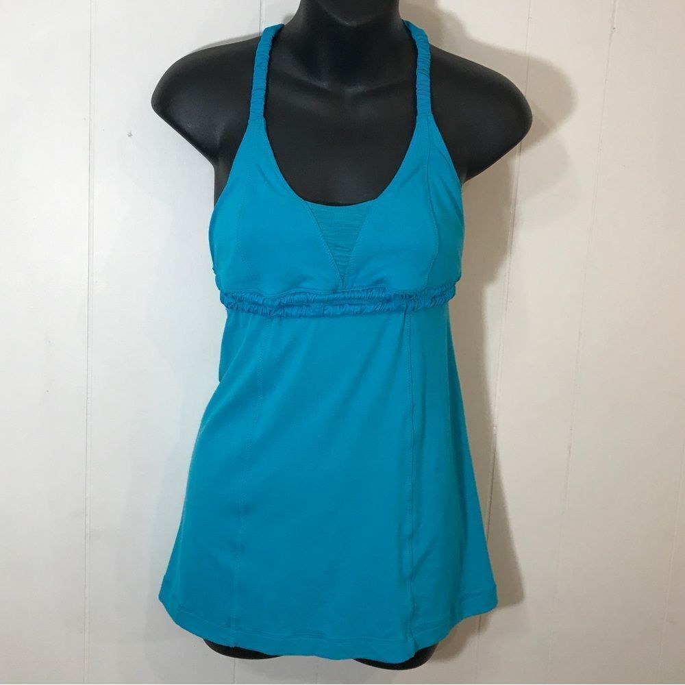 Lululemon Dignity Halter Blue Turquoise size 4